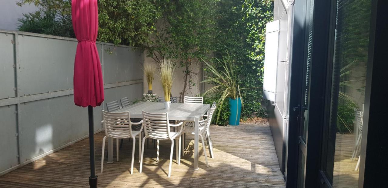 Le Jardin De L'Horloge Apartment La Rochelle  Exterior photo